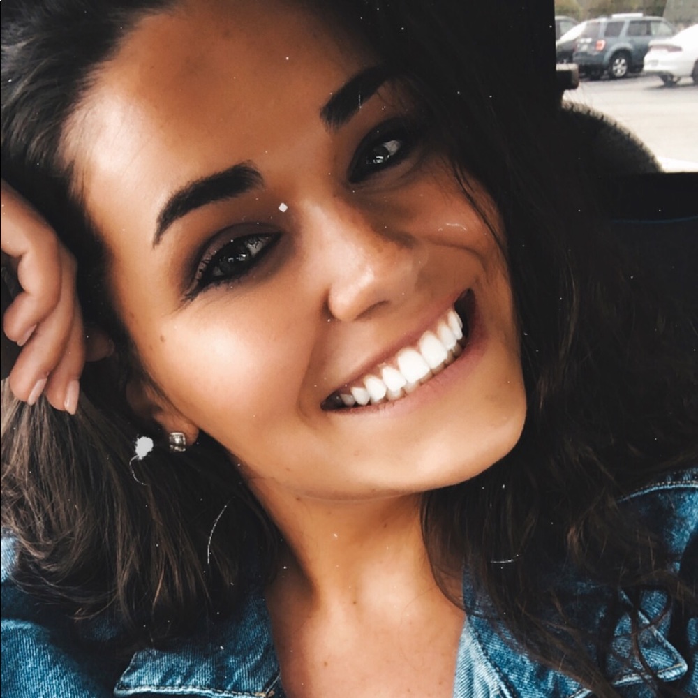 Meet your Posher, Madison